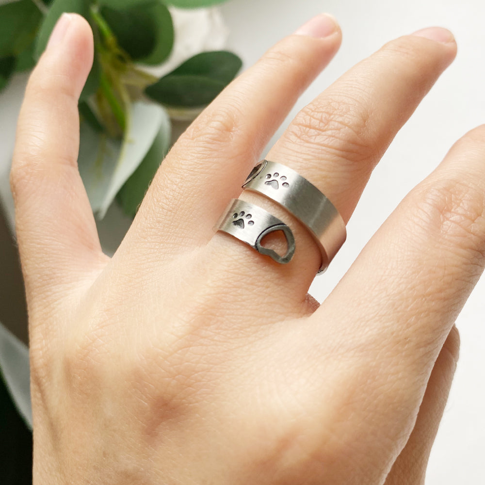 Twisted Adjustable Paw and Heart Ring – Stainless Steel