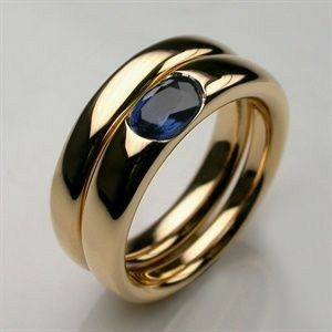 Vintage gold and blue zirconium ring