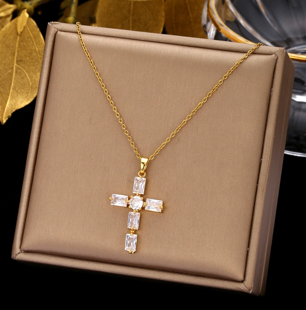 18-carat gold-plated necklace with white crystal cross