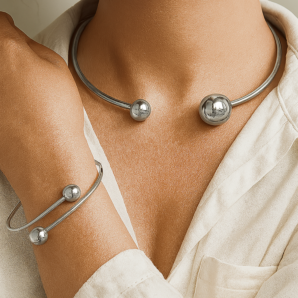 Minimalist Glow Necklace and Bracelet Set | Gold