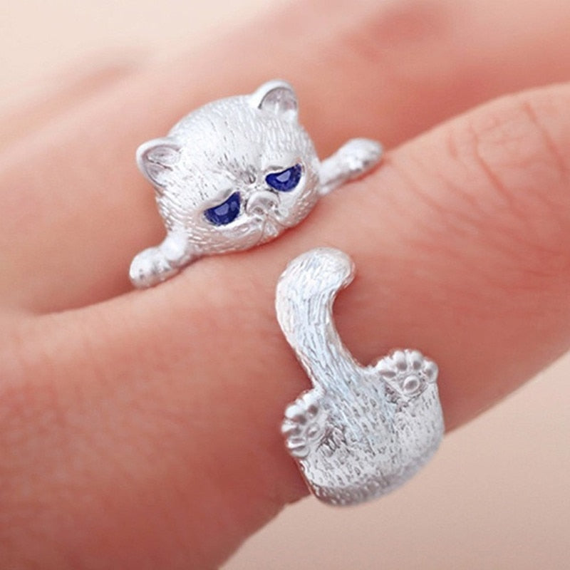 Handmade 925 silver cat ring with blue cubic zirconia