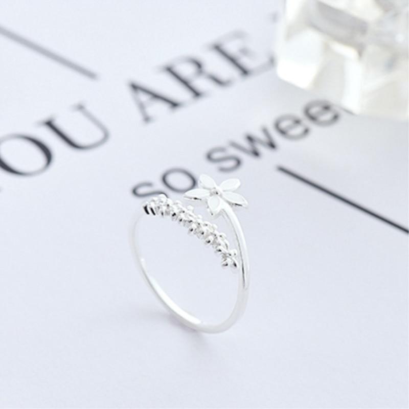 Adjustable Hand-Painted Enamel Wildflower Ring in 925 Silver