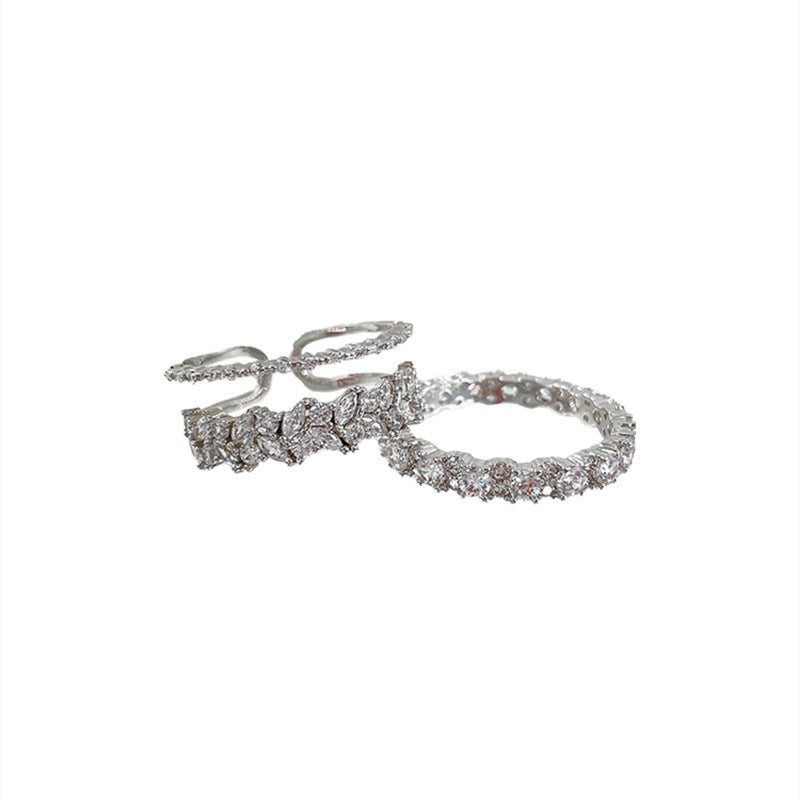 Vivori double cross necklace