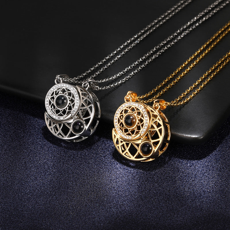 Andromeda golden chain necklace