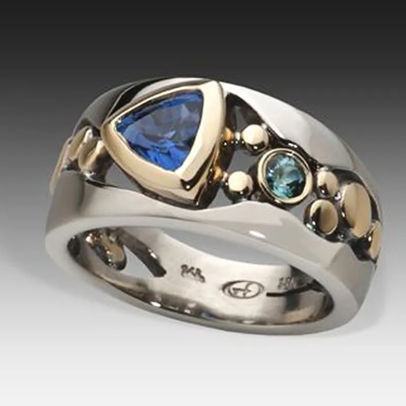 Vintage blue crystal silver ring