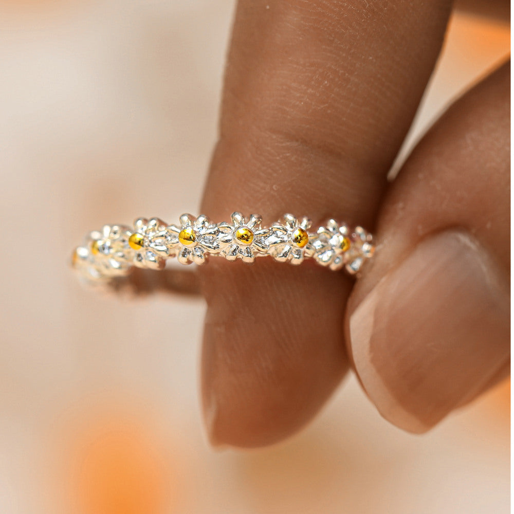 18K gold-plated adjustable ring with daisies