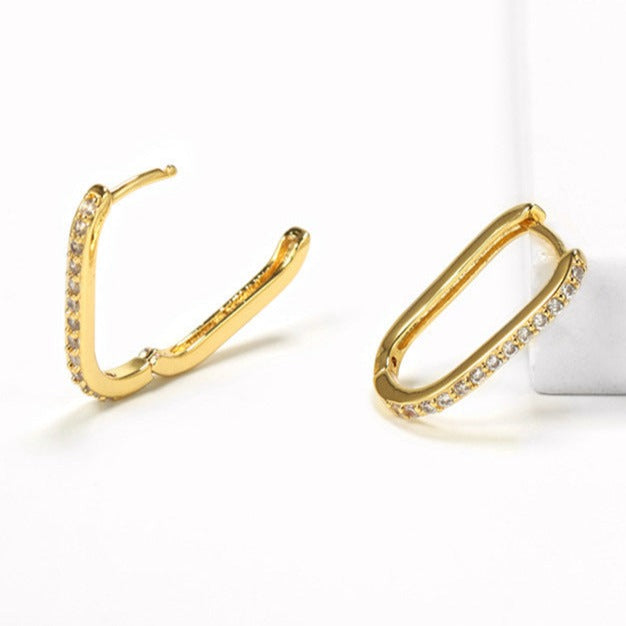 Sirius golden U-shaped earrings