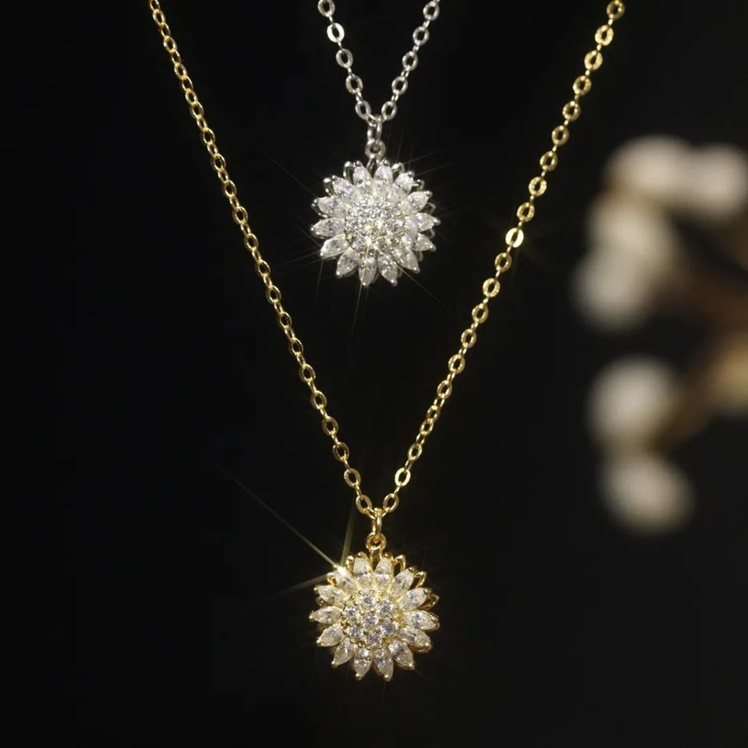 Sunflower spinner necklace