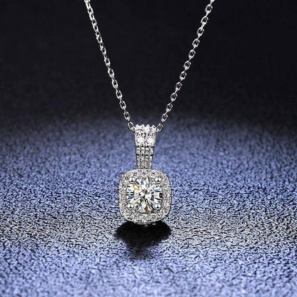 Olivia cushion necklace