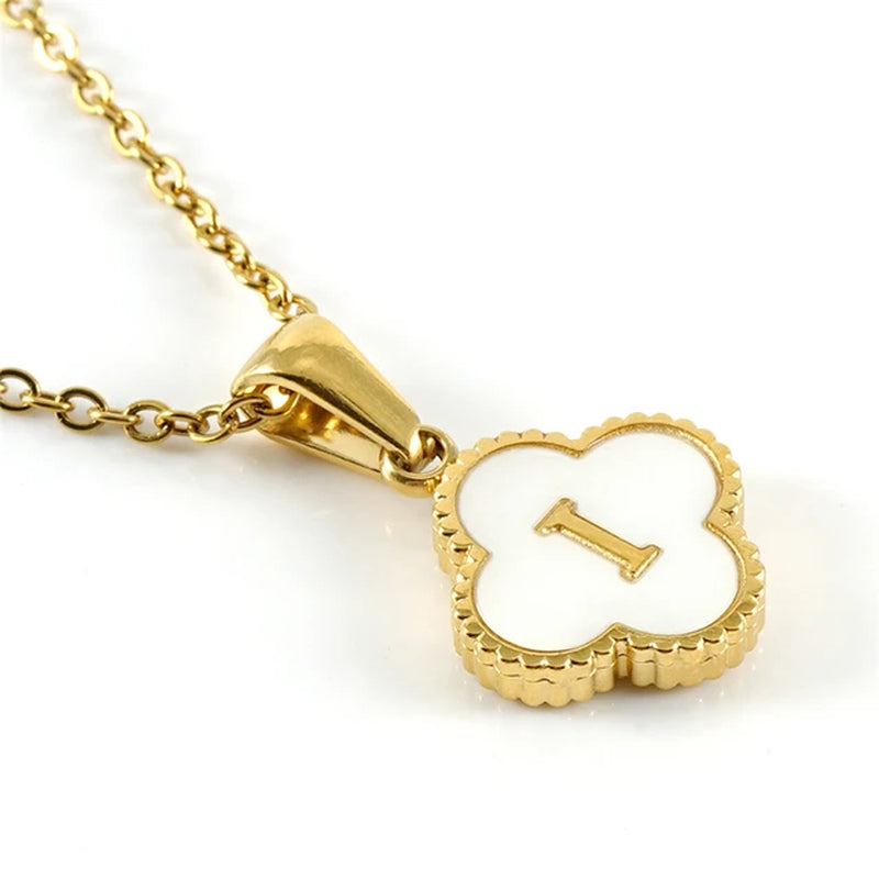 Clover-shaped initial necklace