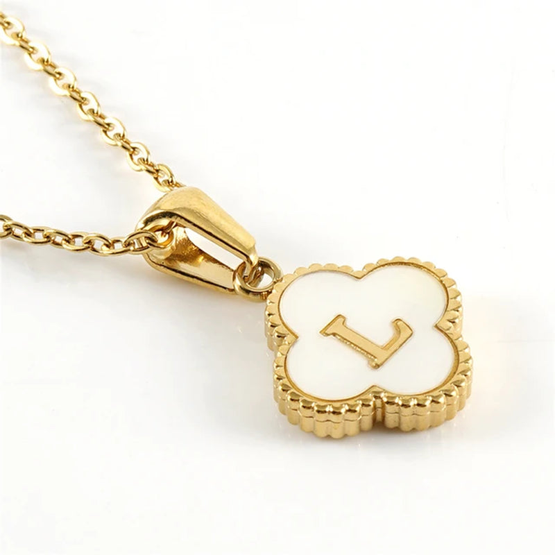 Clover-shaped initial necklace