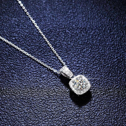 Olivia cushion necklace