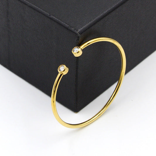 Veers geometric pearl earrings
