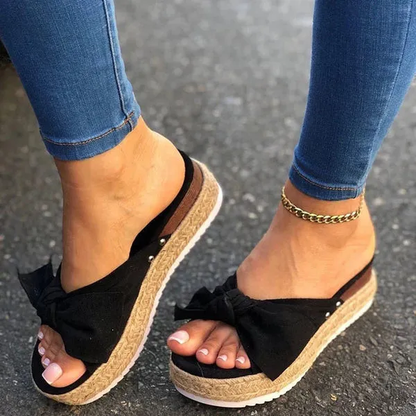 Estrella – Brilliant and elegant wedge sandals for women