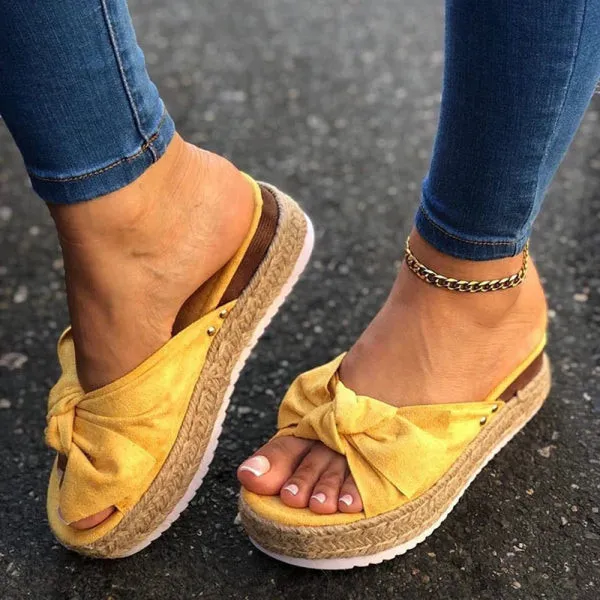 Estrella – Brilliant and elegant wedge sandals for women