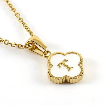 Clover-shaped initial necklace