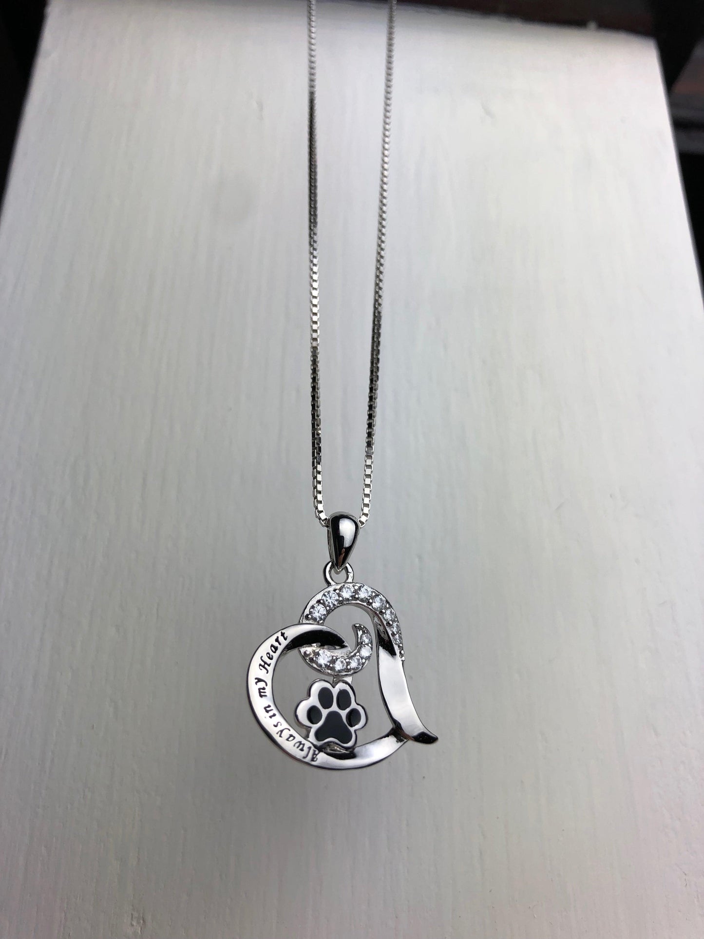 Elegant Memorial Dog Necklace – Stainless Steel