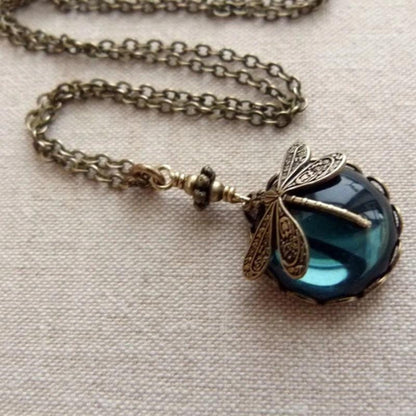 Magnificent Vintage Dragonfly Necklace with Free Earrings – Limited Time Offer