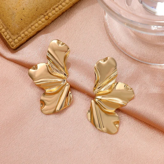 18-carat gold-plated green crystal daisy hoop earrings
