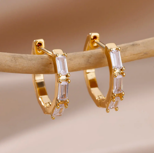 Fine 18-carat gold-plated hoops with geometric crystals