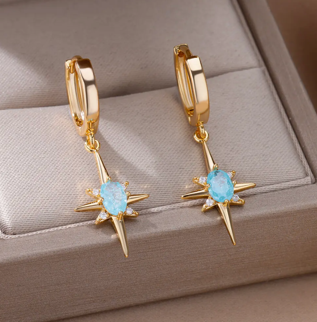 18-carat gold-plated hoop earrings with small rose quartz heart pendant