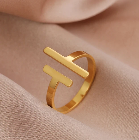 18-carat gold-plated elegant ring