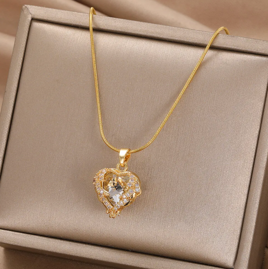 18-carat gold-plated necklace with white heart and rhinestones