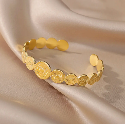 18-carat gold-plated Yin Yang bracelet
