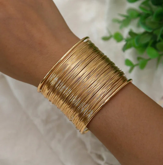Thick 18-carat gold-plated mesh bracelet