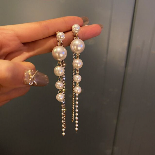 Handmade hanging pearl earrings