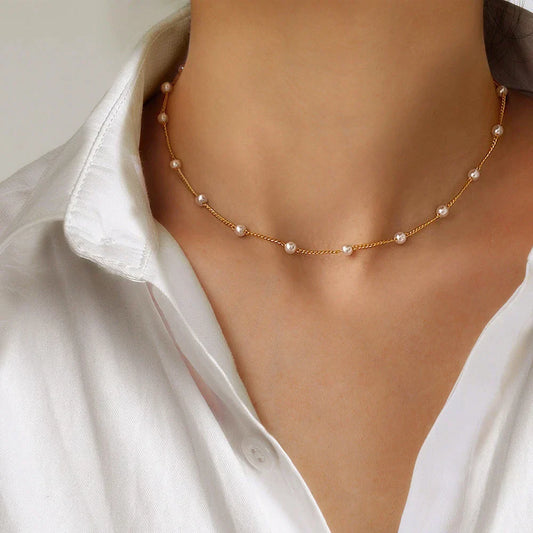 Small Gold Pearl Necklace