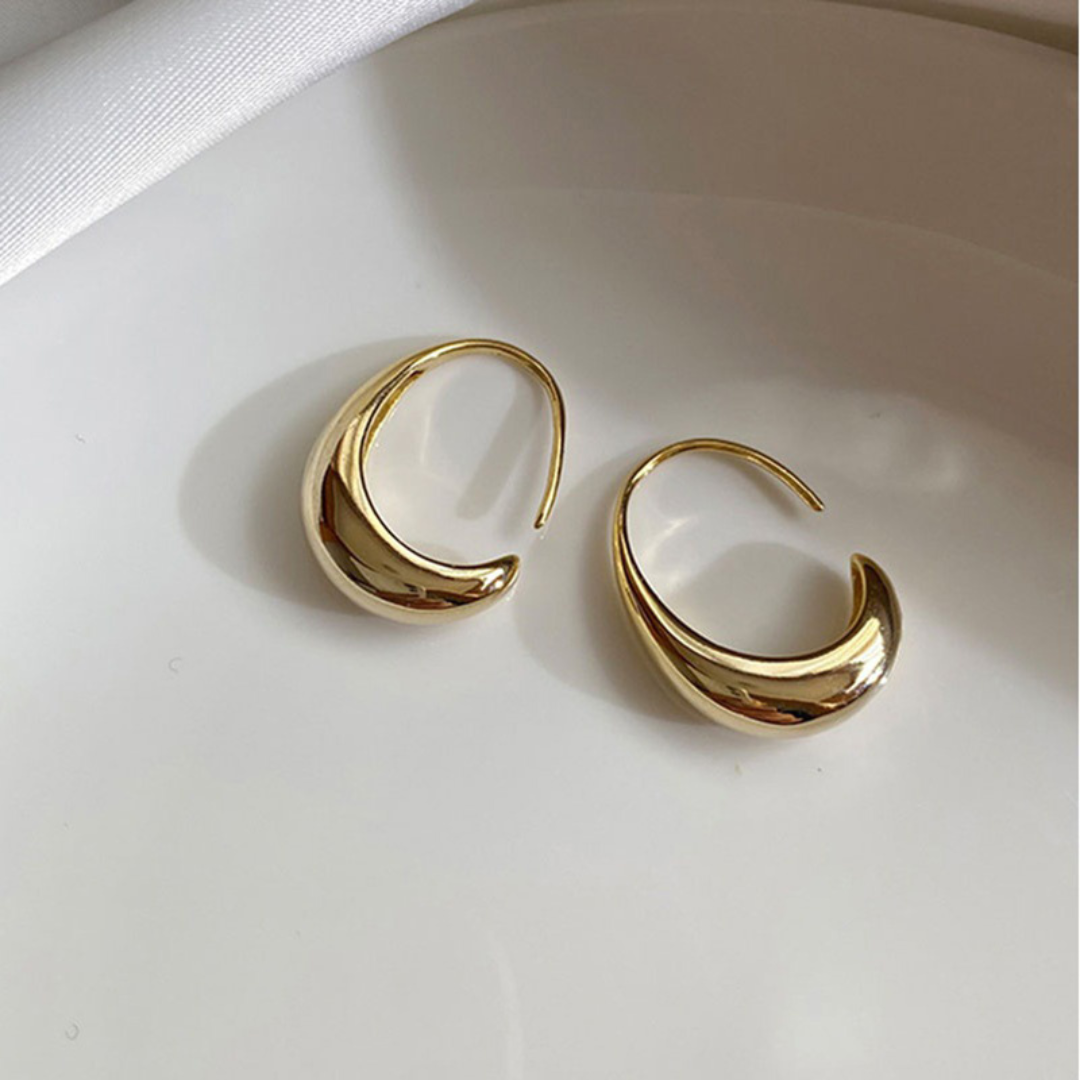 18-carat gold-plated brilliant modernist earrings