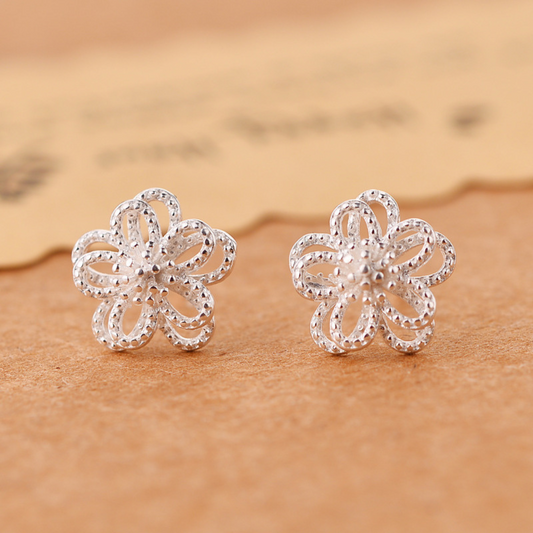 925 silver earrings with a fine 5-petal flower