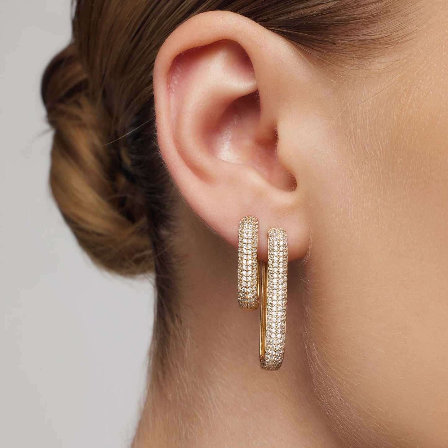 Icon Pavé Circle Earrings | Gold