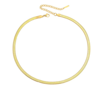 Stella chain necklace