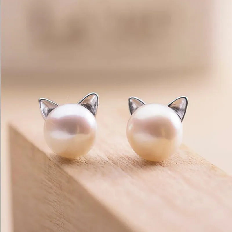 Fine Sterling Silver Cat Pearl Earrings