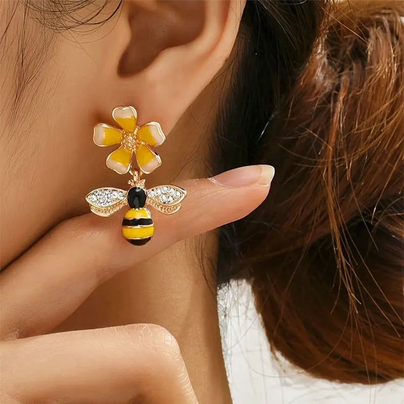 Bee and Sunflower Tomettes Earrings
