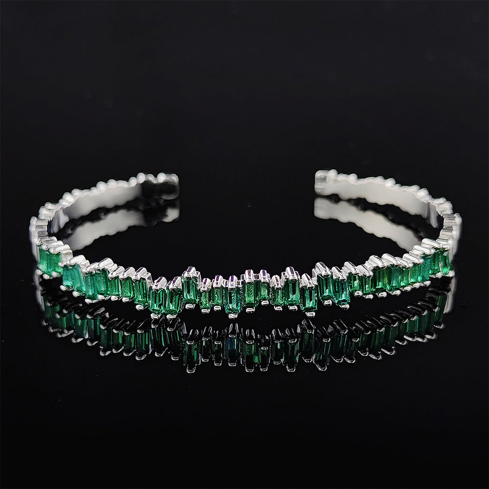Meliora Brenswyn Necklace | White Gold