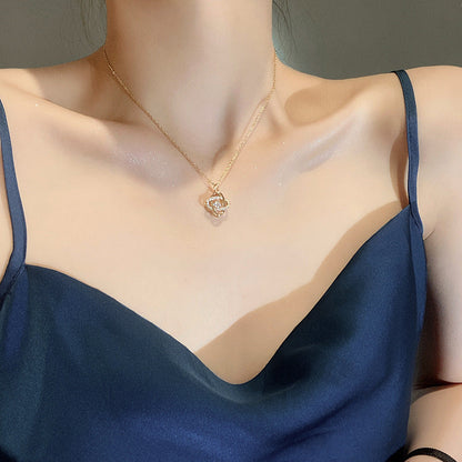 Anne-Marie golden round crystal necklace