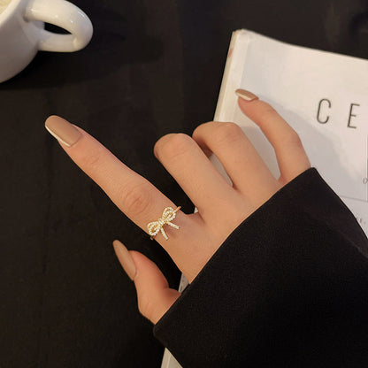 Henrietta golden ribbon ring