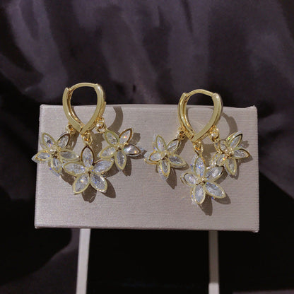 Creative Spring Star drop earrings