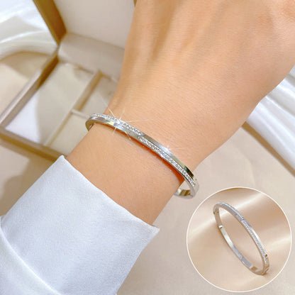 Aera golden rigid crystal bracelet