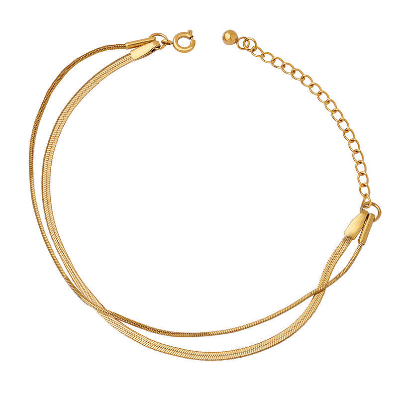 Dara golden geometric pendant