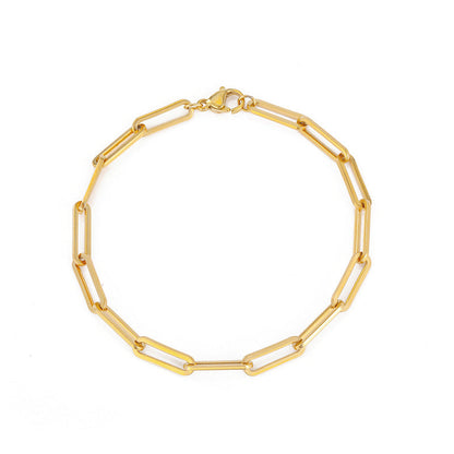 Delicate layered ring with disruptive design
