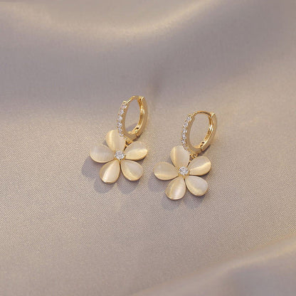 Sol golden ring earrings