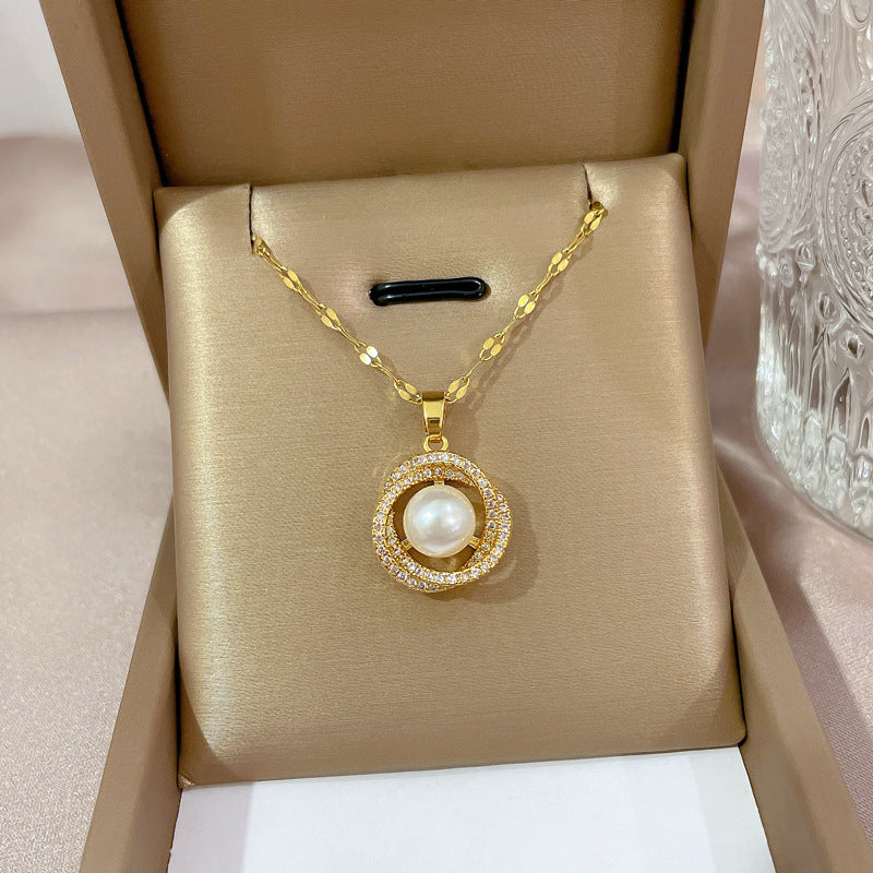 Burchette pearl pendant