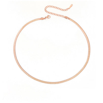 Stella chain necklace