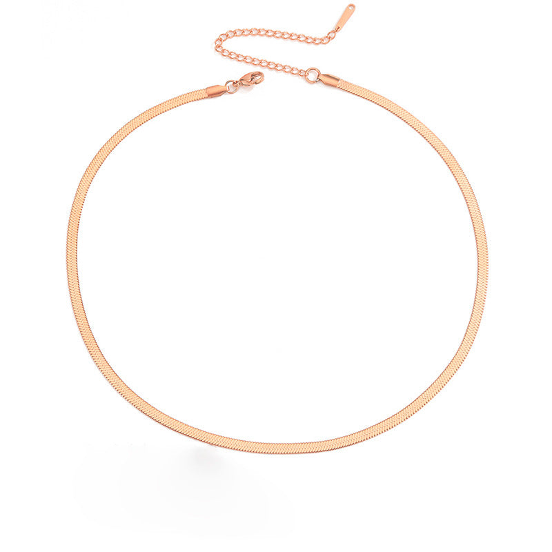Stella chain necklace