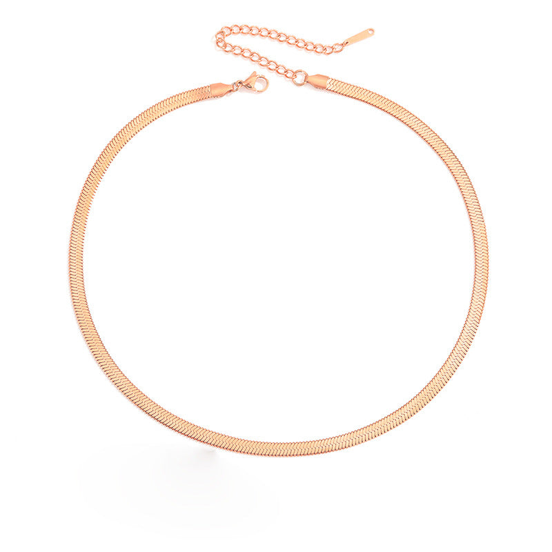 Stella chain necklace
