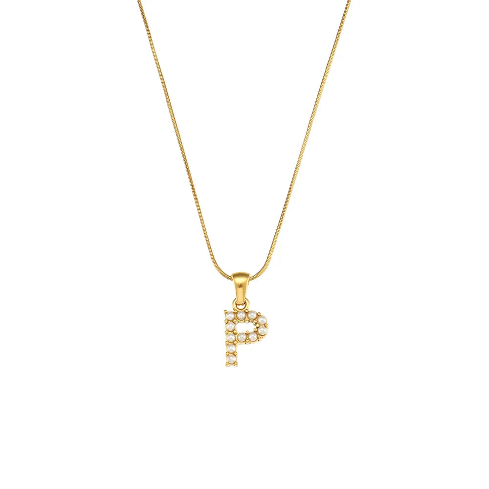 18-carat gold-plated initial necklace with precious pearls and small natural pearls